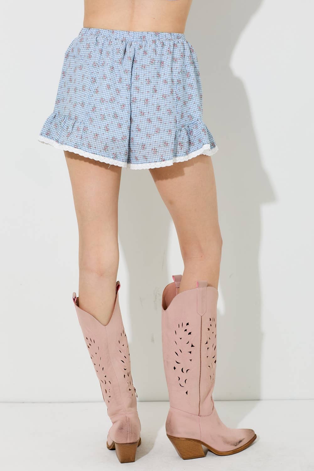 PRINTED GINGHAM FLORAL SHORT