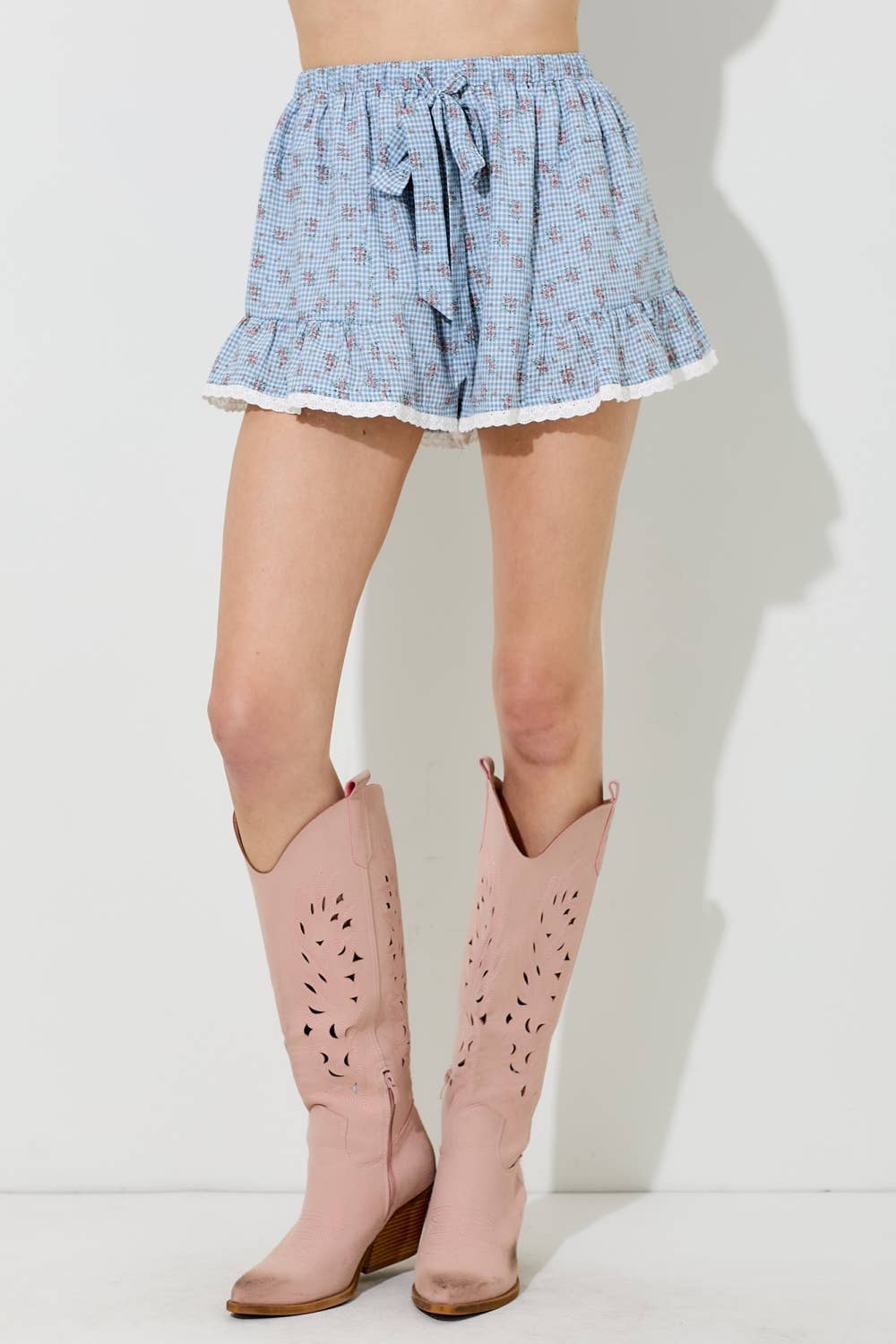 PRINTED GINGHAM FLORAL SHORT
