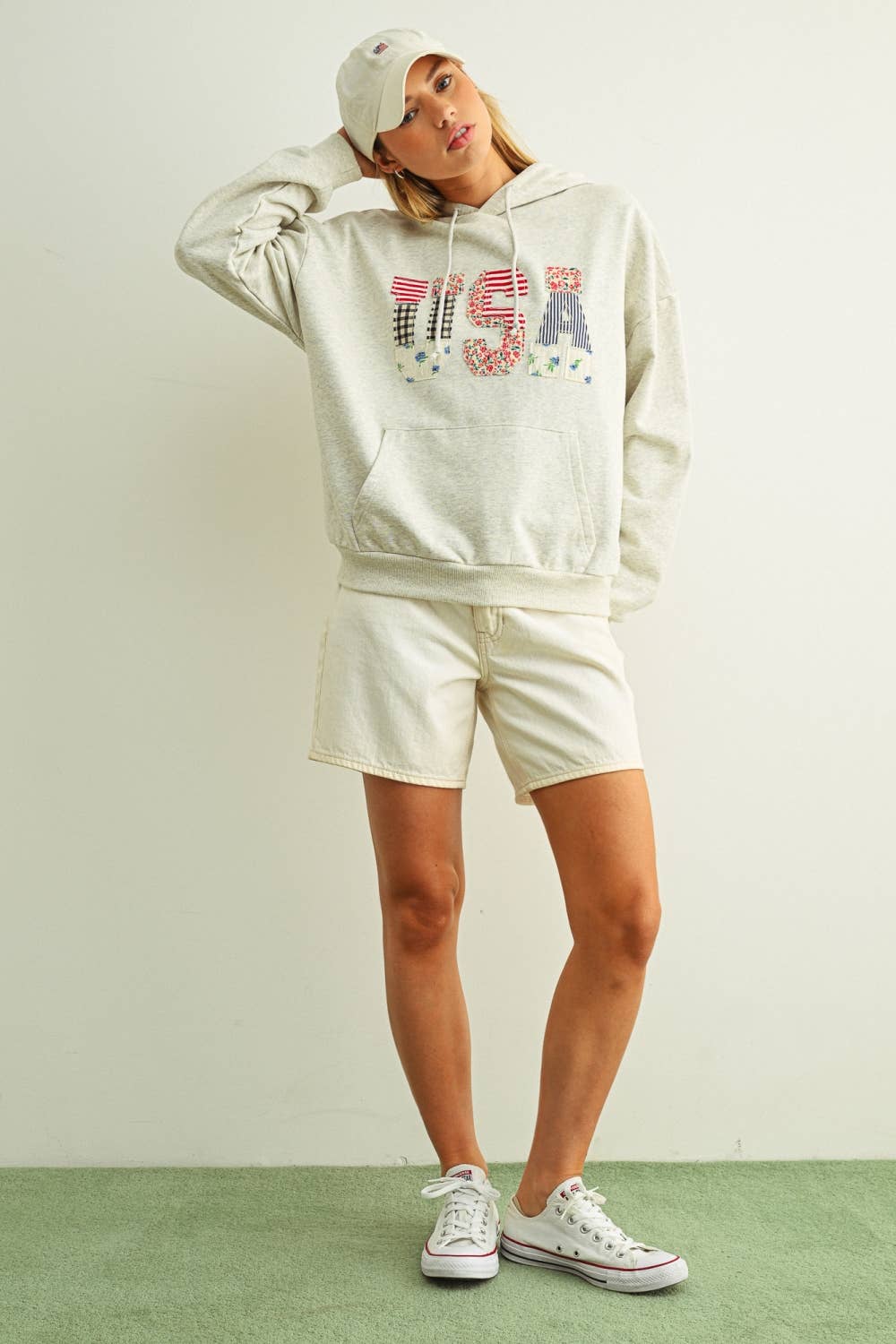 T6804   USA FLORAL PATCHWORK SWEATSHIRTS WITH HOODIE